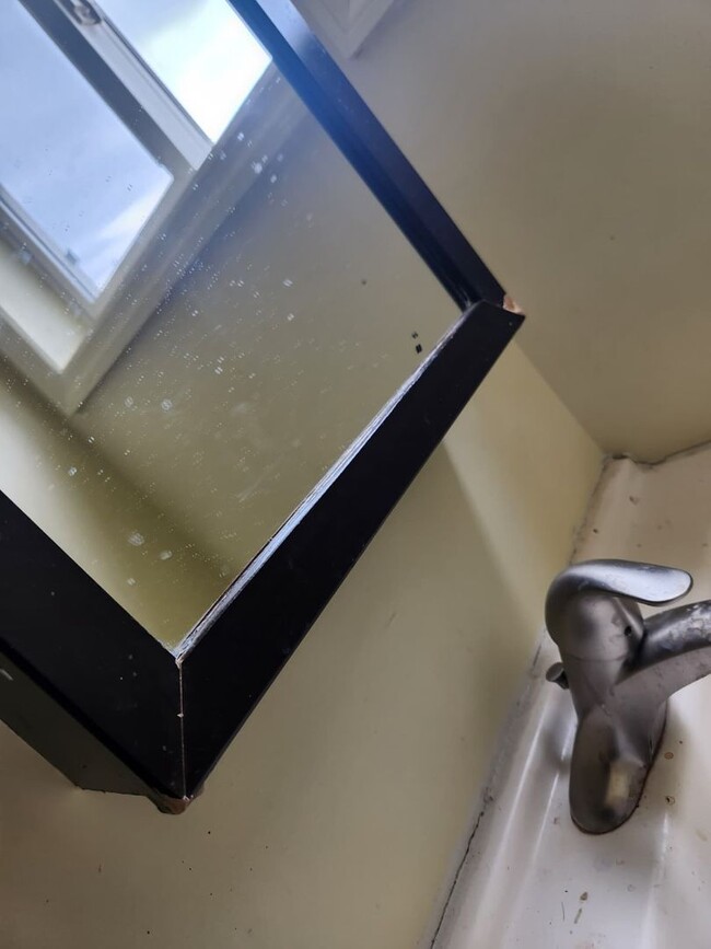 Building Photo - 413-415 N. 6th Avenue