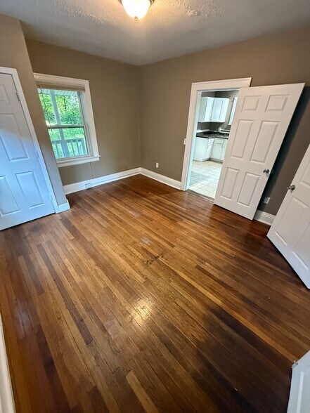 Building Photo - 7017 Idlewild Ave