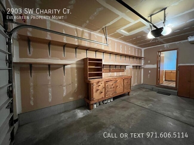 Building Photo - 2903 SW Charity Ct