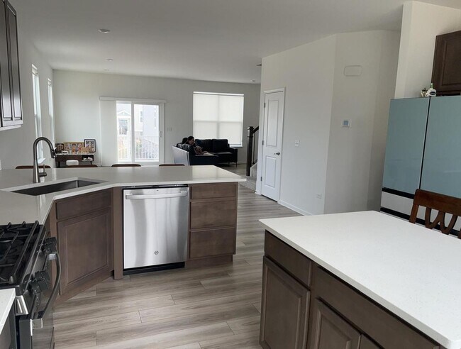 Building Photo - 602 Wolverine Dr