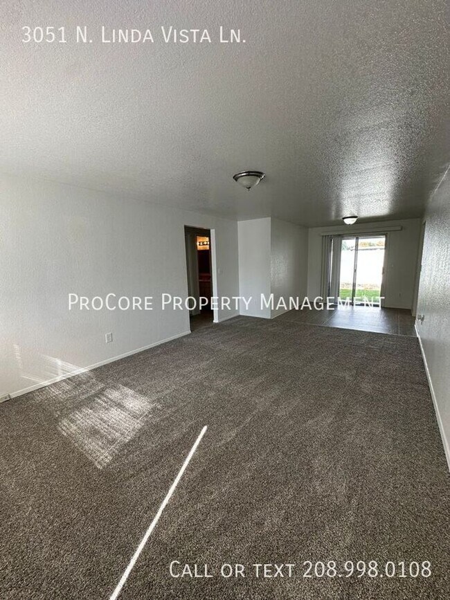 Building Photo - 3051 N Linda Vista Ln