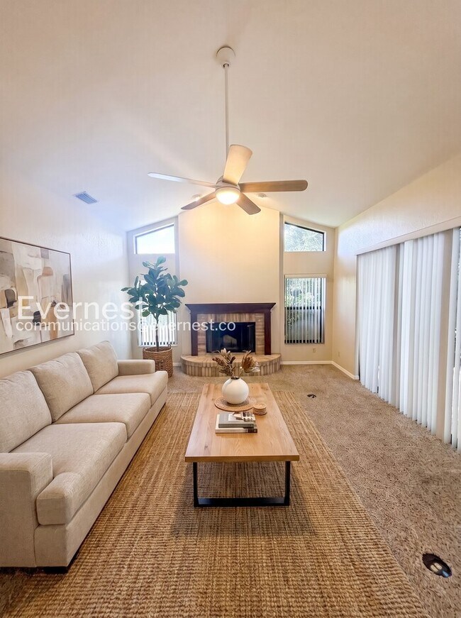 Building Photo - Spacious Home with 3 Car Garage and Fenced Yard / 3 Beds & 2 Baths / 3D Tour / Voucher Accepted /...