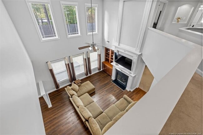 Building Photo - 76 Kentucky Derby Ln