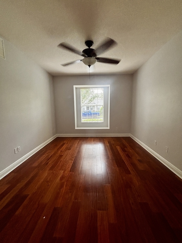 Building Photo - 2215 Florida Soapberry Blvd