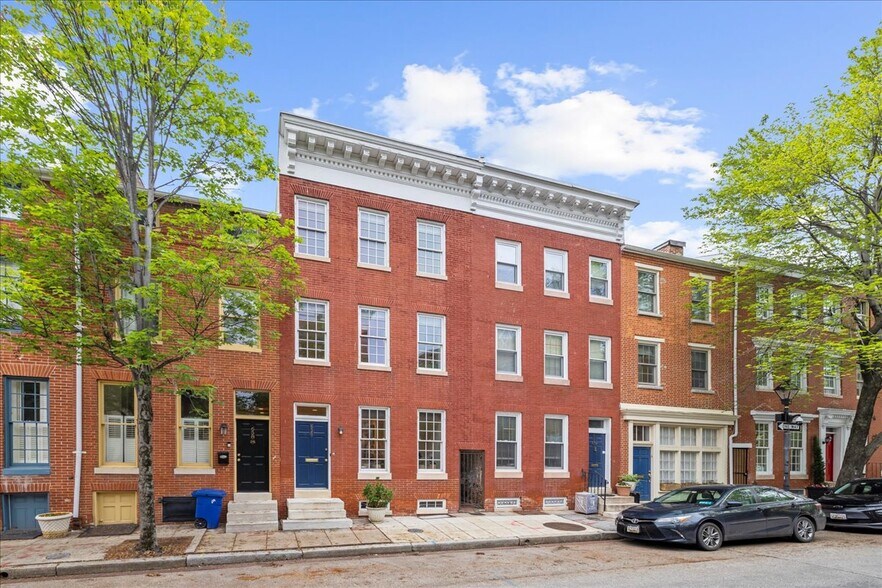 Building Photo - 656 Washington Blvd