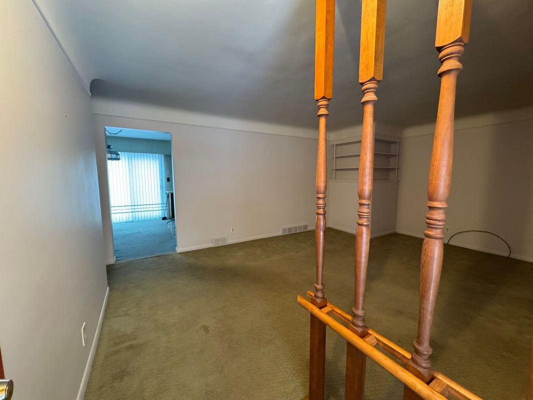 Building Photo - 28556 Milton Ave