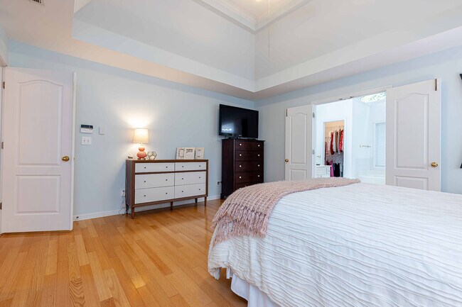 Building Photo - 630 Georgian Hills Dr