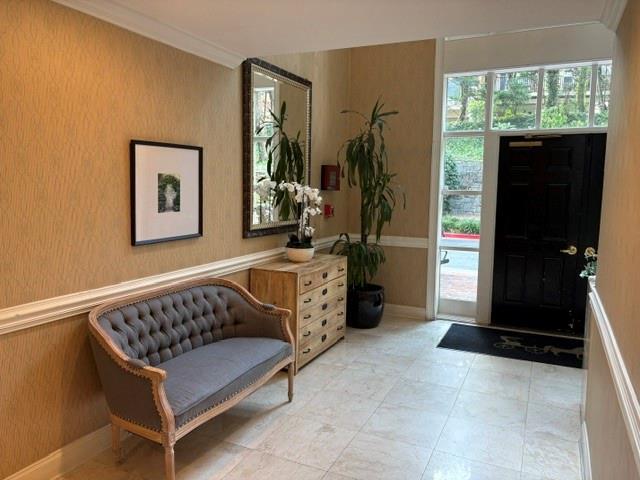 Building Photo - 24105 Plantation Dr NE