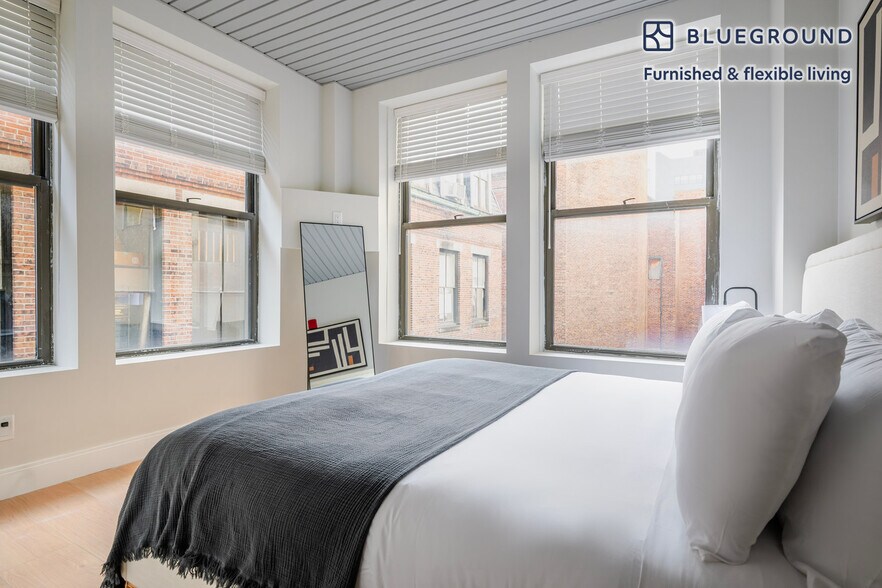 Building Photo - 44 Bromfield St