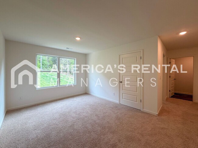 Building Photo - DEPOSIT PENDING! New Construction Home for Rent!