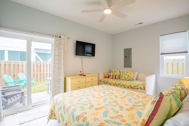 Building Photo - OFF-SEASON RENTAL OFFERING A TRANQUIL ESCAPE