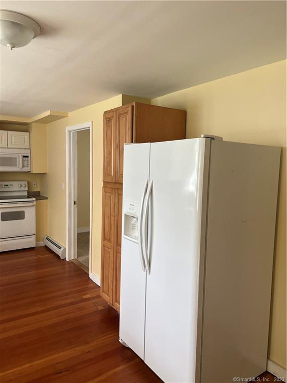 Building Photo - 15 Pleasant View St