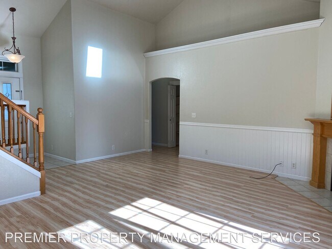 Building Photo - 3 br, 2 bath House - 2272 33rd Street