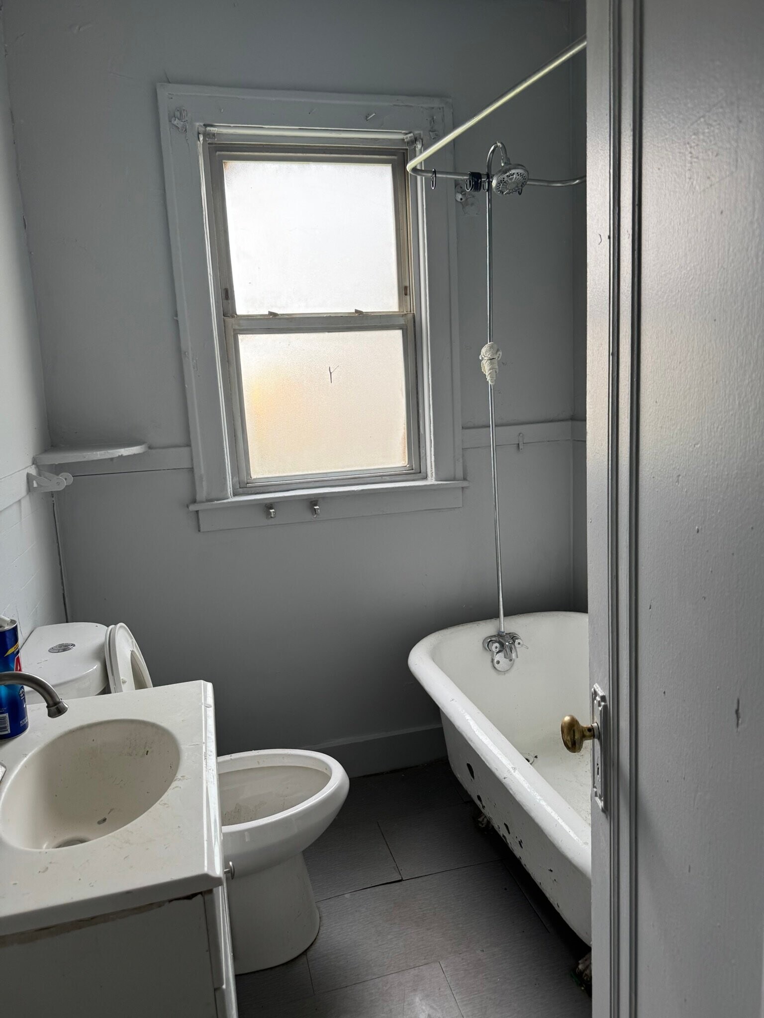 Building Photo - 5378 Maxwell Ave