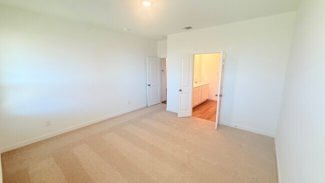 Building Photo - 9109 SW 19th St
