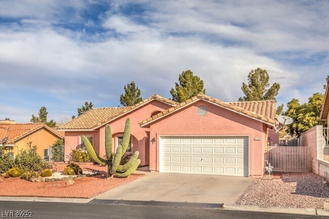 Building Photo - Gated Community, 1-Story, 3 Bedrooms Home ...