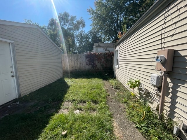 Building Photo - 1902 S Walnut St