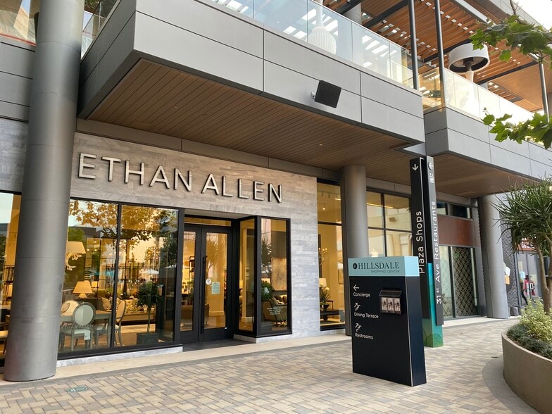 at Hillsdale - 127 22nd Ave