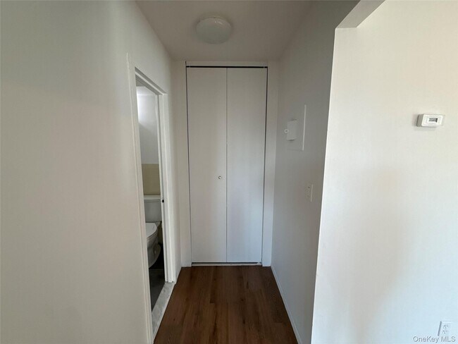 Building Photo - 142 Trenchard St