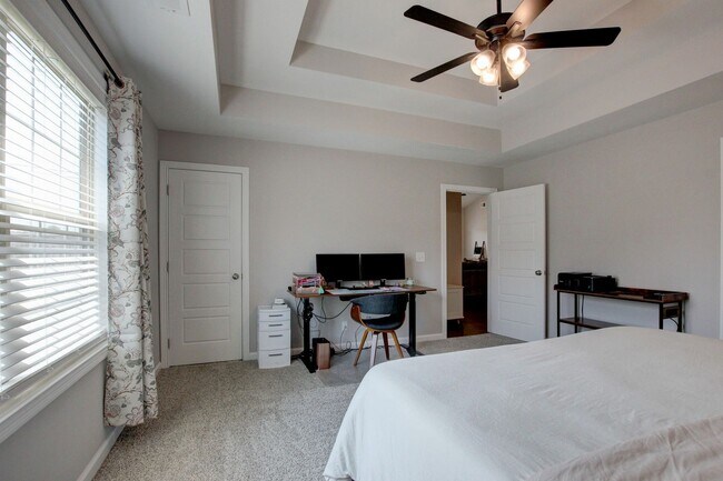 Building Photo - 715 Jodine Ann Dr
