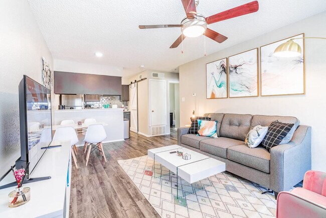 Building Photo - 3501 S 1st St