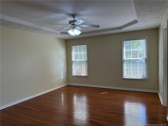 Building Photo - 2827 Beringer Dr