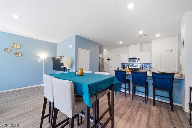 Building Photo - 495 Blue Ridge Cove Ct