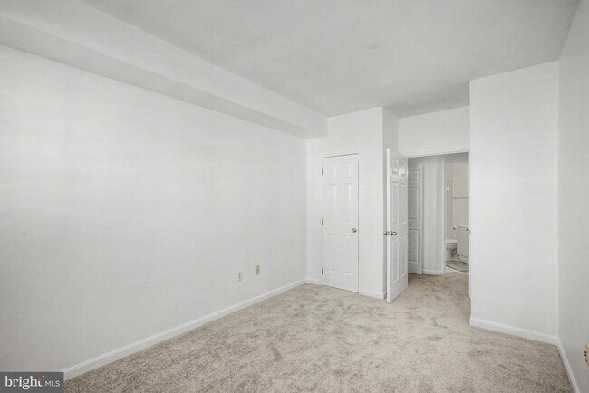 Building Photo - 2711 Bellforest Ct