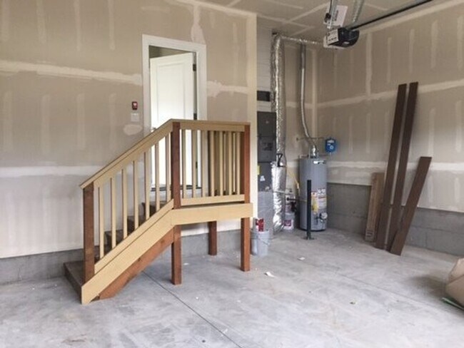 Building Photo - Single Level 3 Bed/2 Bath Home in SE Bend