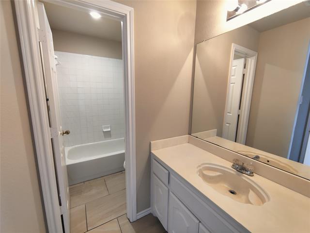Building Photo - 1709 Wylie Creek Dr