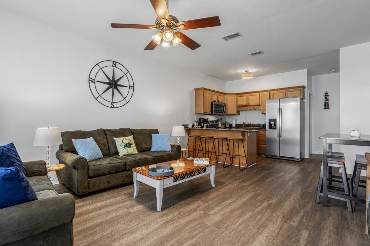 Building Photo - 241 Cowan Rd