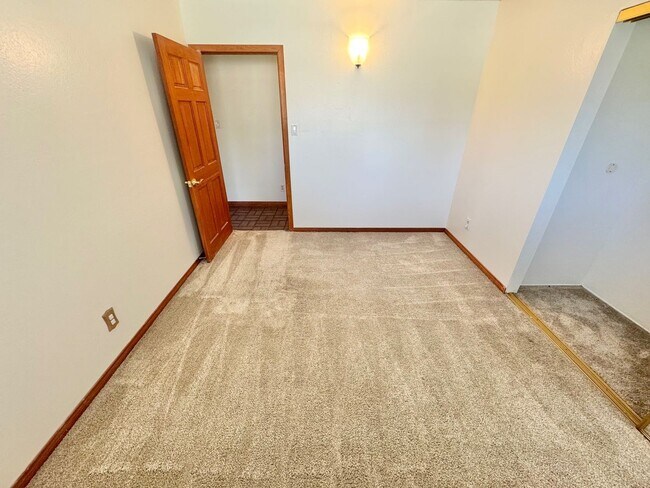 Building Photo - New Carpet and Paint, NO HOA, 3 Bed, 2 Bath home with Pool.