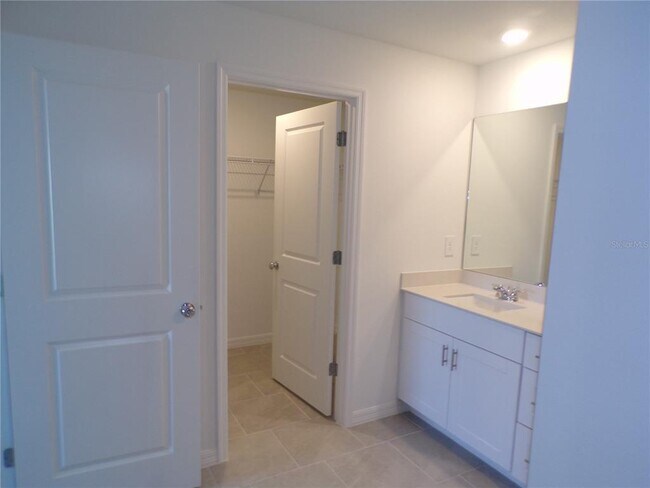 Building Photo - 26635 Jasper Wy