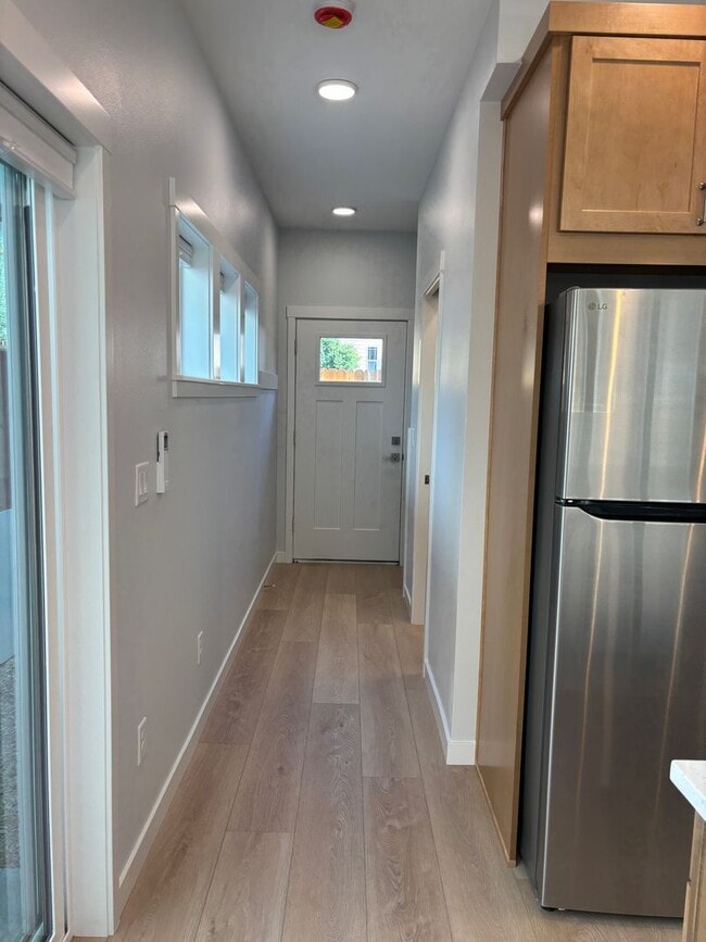 Building Photo - 2 Bed 2.5 Bath New-Construction Duplex