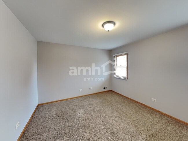 Building Photo - 1113 Geneva St