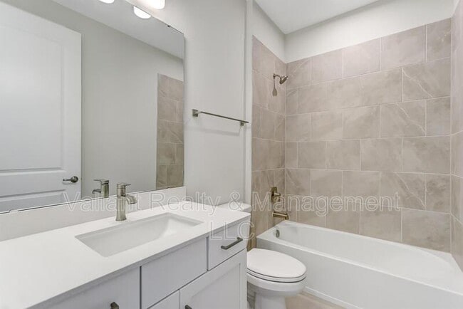 Building Photo - 14167 Pier Ln