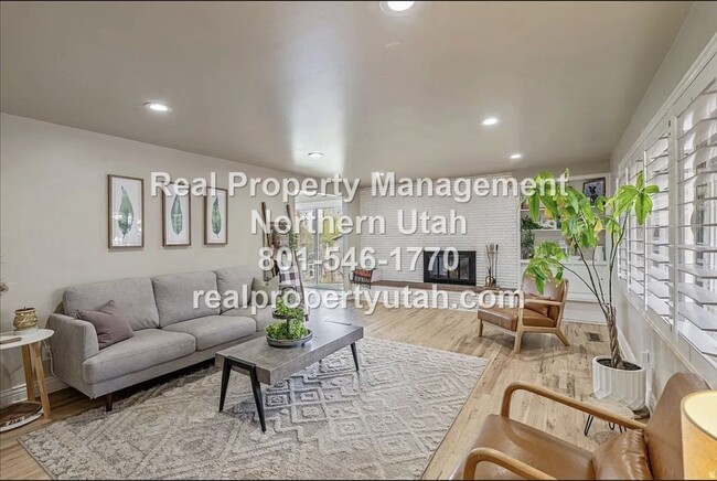Building Photo - 6075 S 2125 W