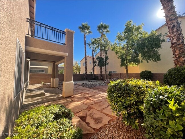 Building Photo - 9975 Willowbrook Pond Rd