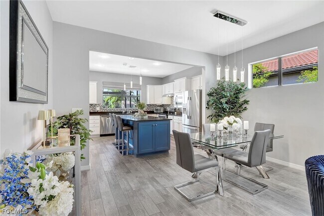 Building Photo - 10908 Clarendon St