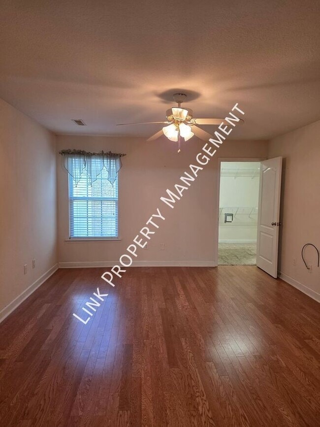 Building Photo - 21 Sheila Gail Ln