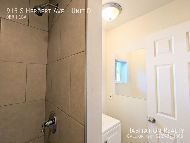 Building Photo - 915 S Herbert Ave