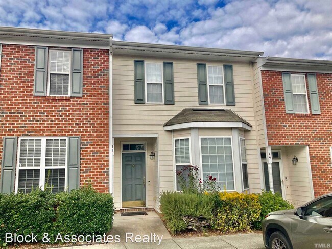 Primary Photo - 2 br, 2 bath House - 46 Signet Drive