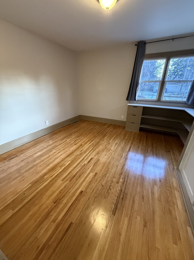 Building Photo - 3108 2nd Ave N