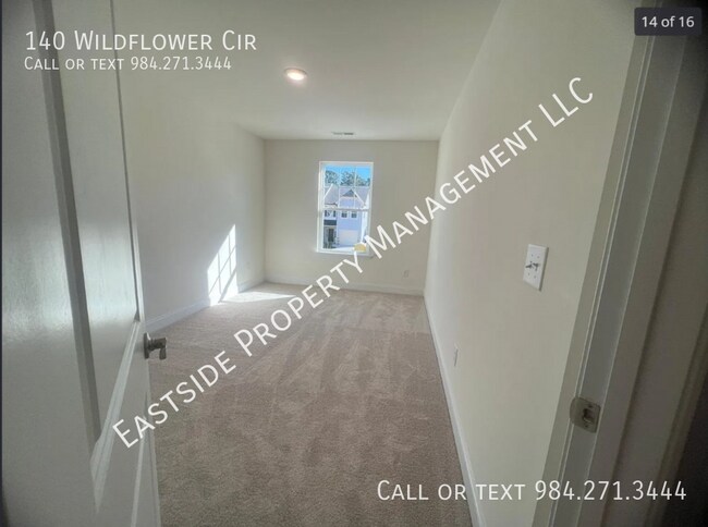Building Photo - 140 Wildflower Cir