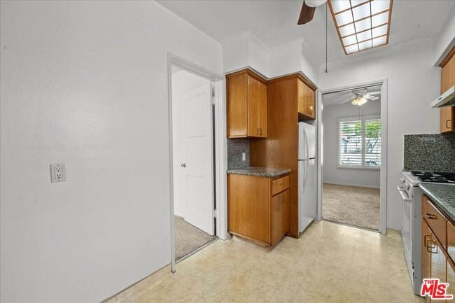 Building Photo - 12468 Rubens Ave