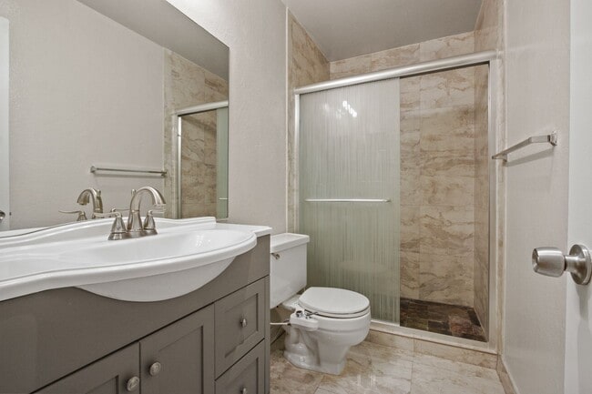 Building Photo - 23732 Hillhurst Dr