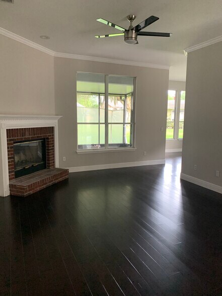 Building Photo - 11597 Alexis Forest Dr