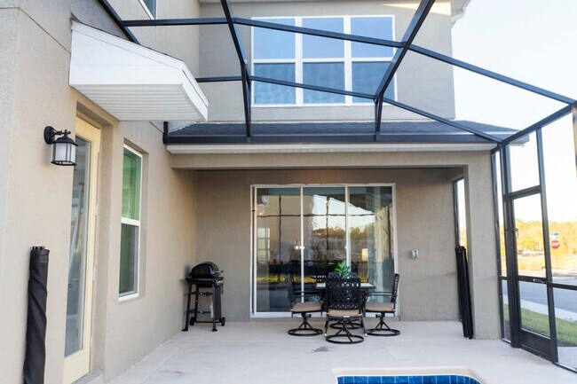 Building Photo - 4319 Scene Ln