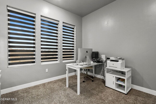 Building Photo - 7373 Cimarron Rim Dr