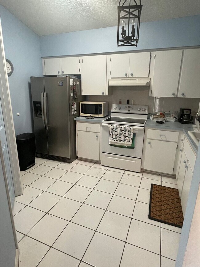 Building Photo - Charming 2BR/2BA Home in Ocala Palms – Golf Course Community Living!